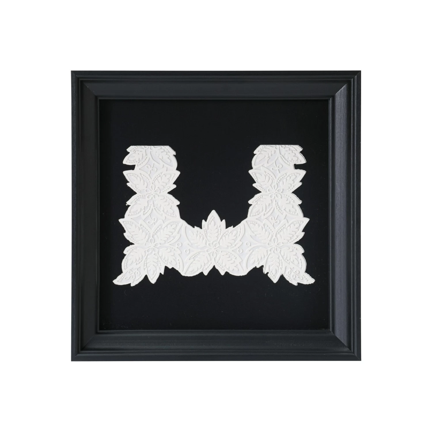 Woman's Collar Series - Camilla 3 Woman's Collar Series - Camilla