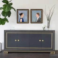 Everyday People - Tom -Furniture Store Everyday 20People 20P 6718I.03