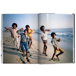 Los Angeles, Portrait Of A City 11 Los Angeles, Portrait Of A City -Furniture Store Los Angeles Portrait of a City.04