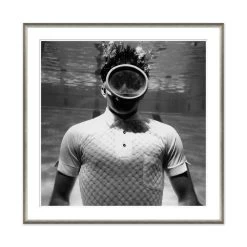 Man Underwater - Medium