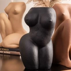 Sitting Lady Plant Pot - Sand Brown -Furniture Store SittingLadyPlantPot SandBrown.07