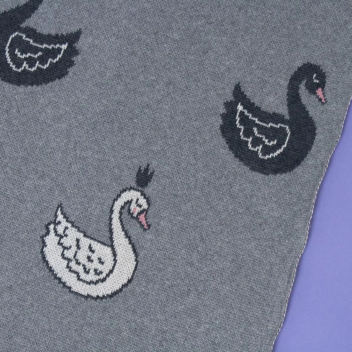 Swan Baby Throw 5 Swan Baby Throw - Image 3